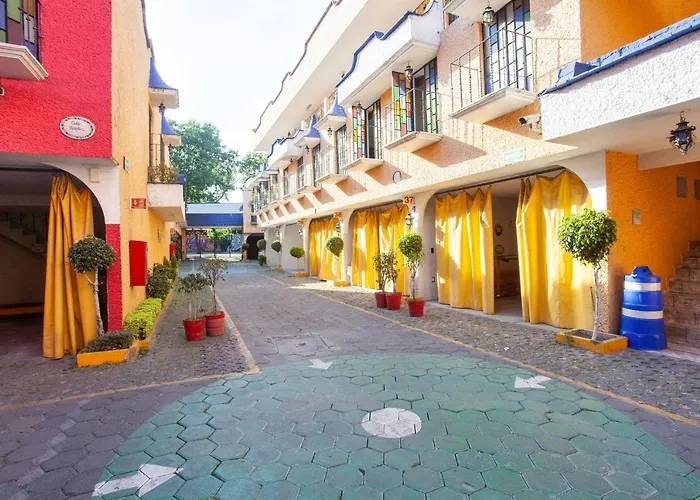 Oyo Quinta Bugambilias Hotel
