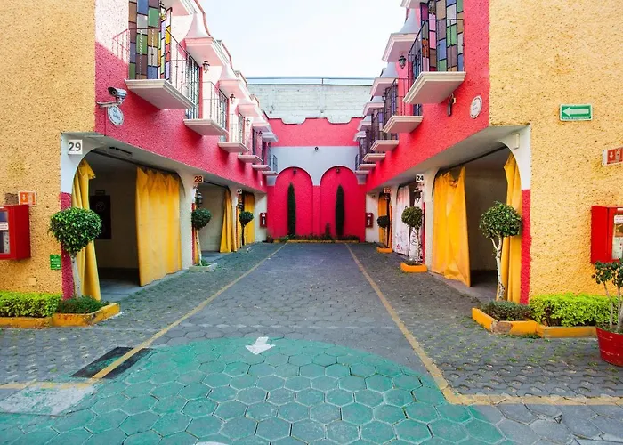 Oyo Quinta Bugambilias Hotel