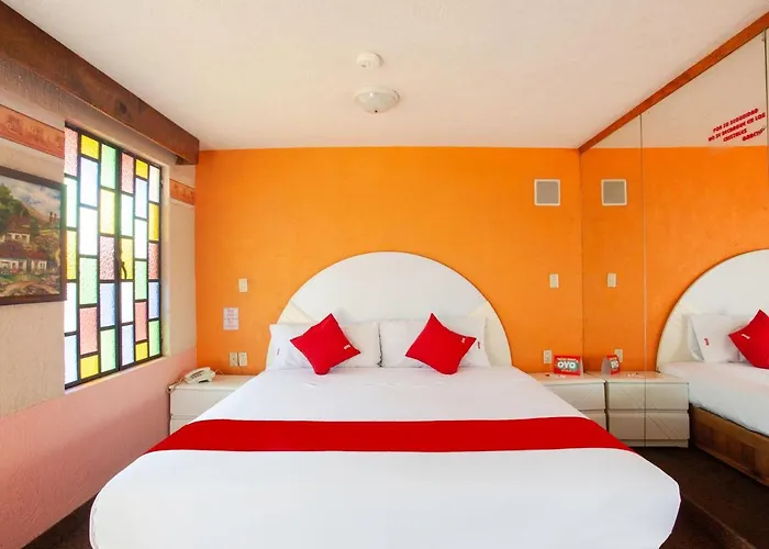 Oyo Quinta Bugambilias Hotel 2*