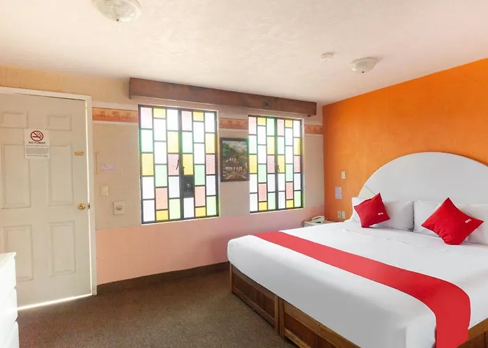Oyo Quinta Bugambilias Hotel 2*